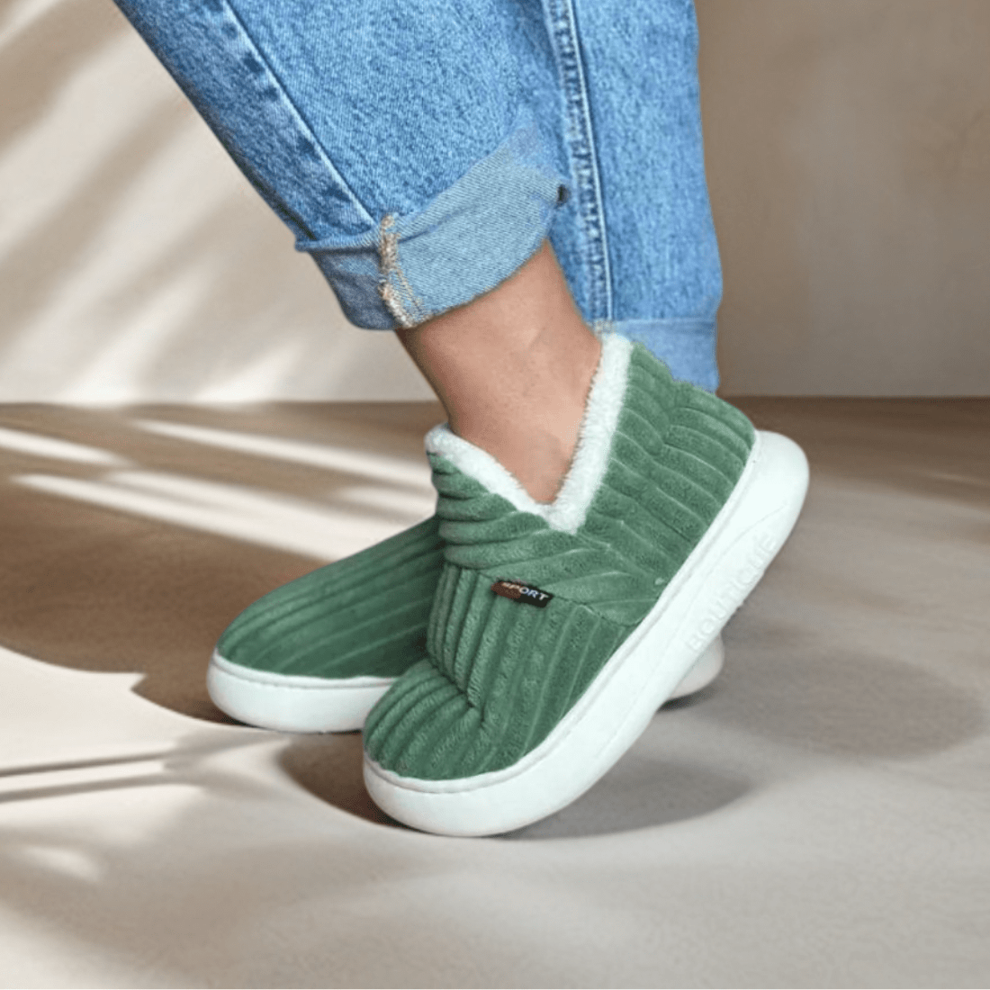 Ultra-comfortable slippers – warmth and comfort guaranteed 